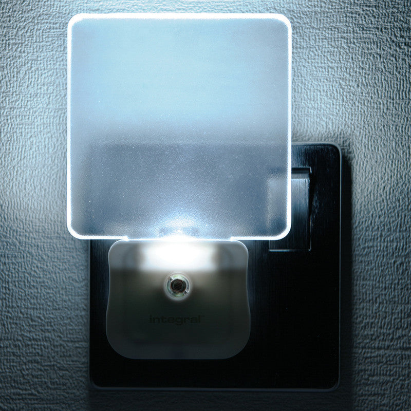 Twin Pack - Smart LED Indoor Night Light - Auto Dusk to Dawn Sensor - White